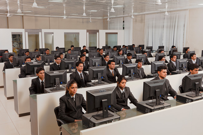 Sanjay Ghodawat University Labs(1)