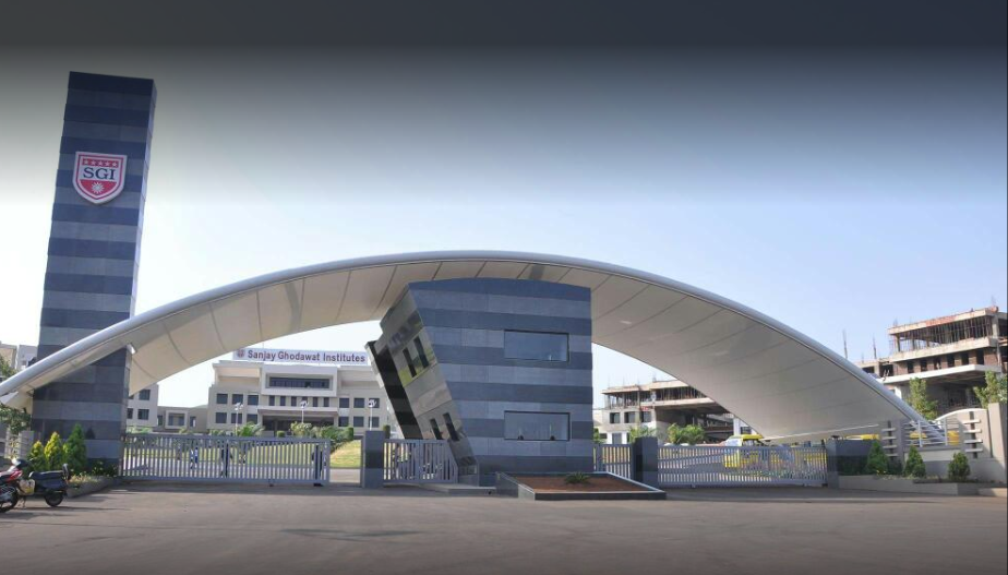 Sanjay Ghodawat University Entrance(2)