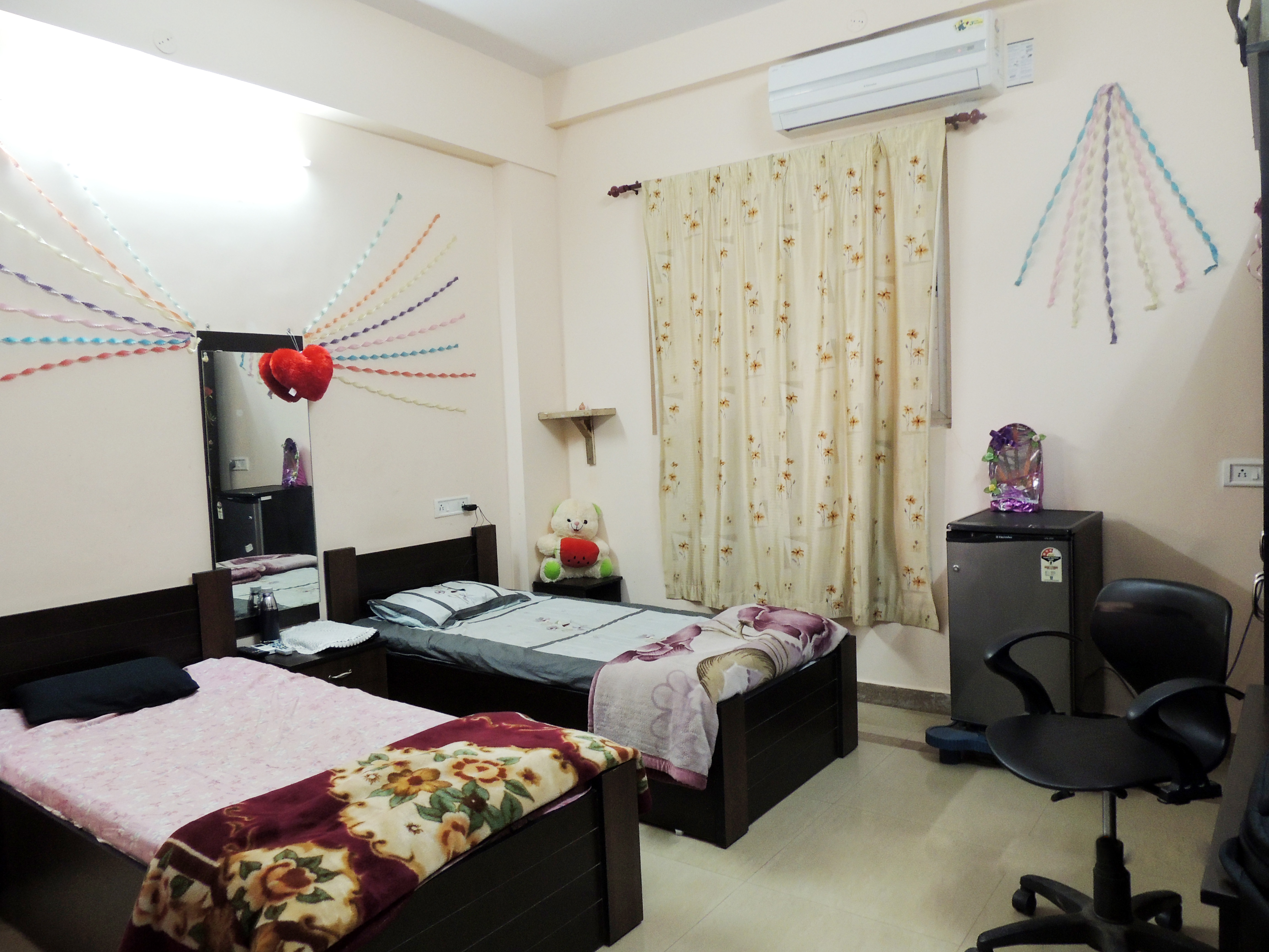 Sanjay Rungta Group of Institutions Hostel Room