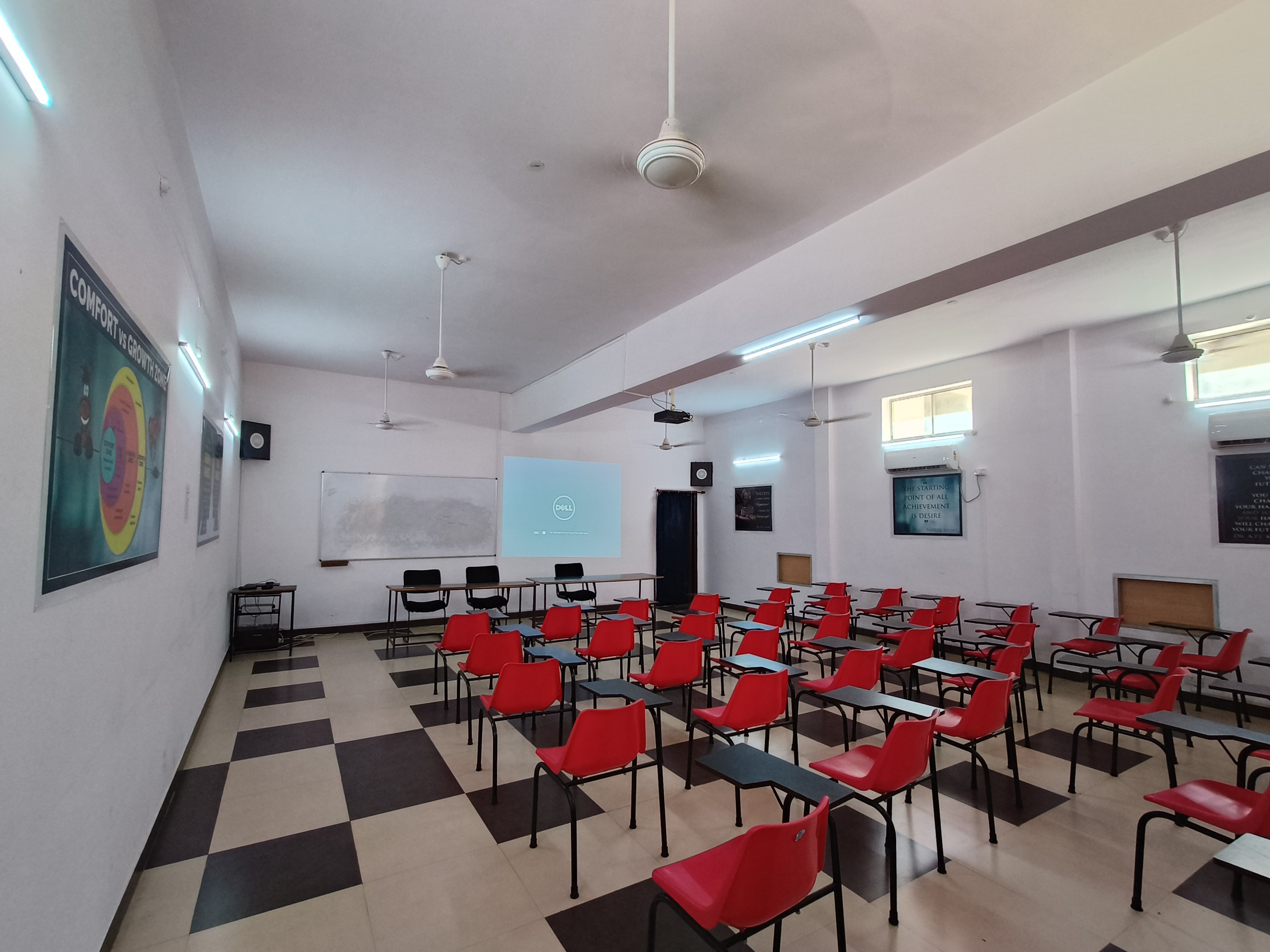 Sanjay Rungta Group of Institutions Classroom
