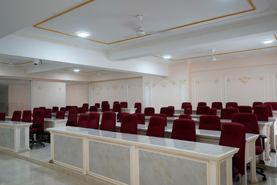 Sapthagiri NPS University Classroom