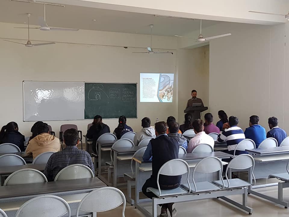 Sardar Bhagwan Singh University Classroom