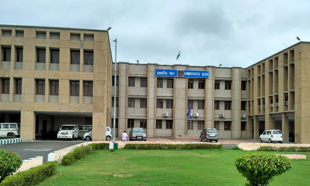 Sardar Vallabhbhai Patel University Meerut Academic Block