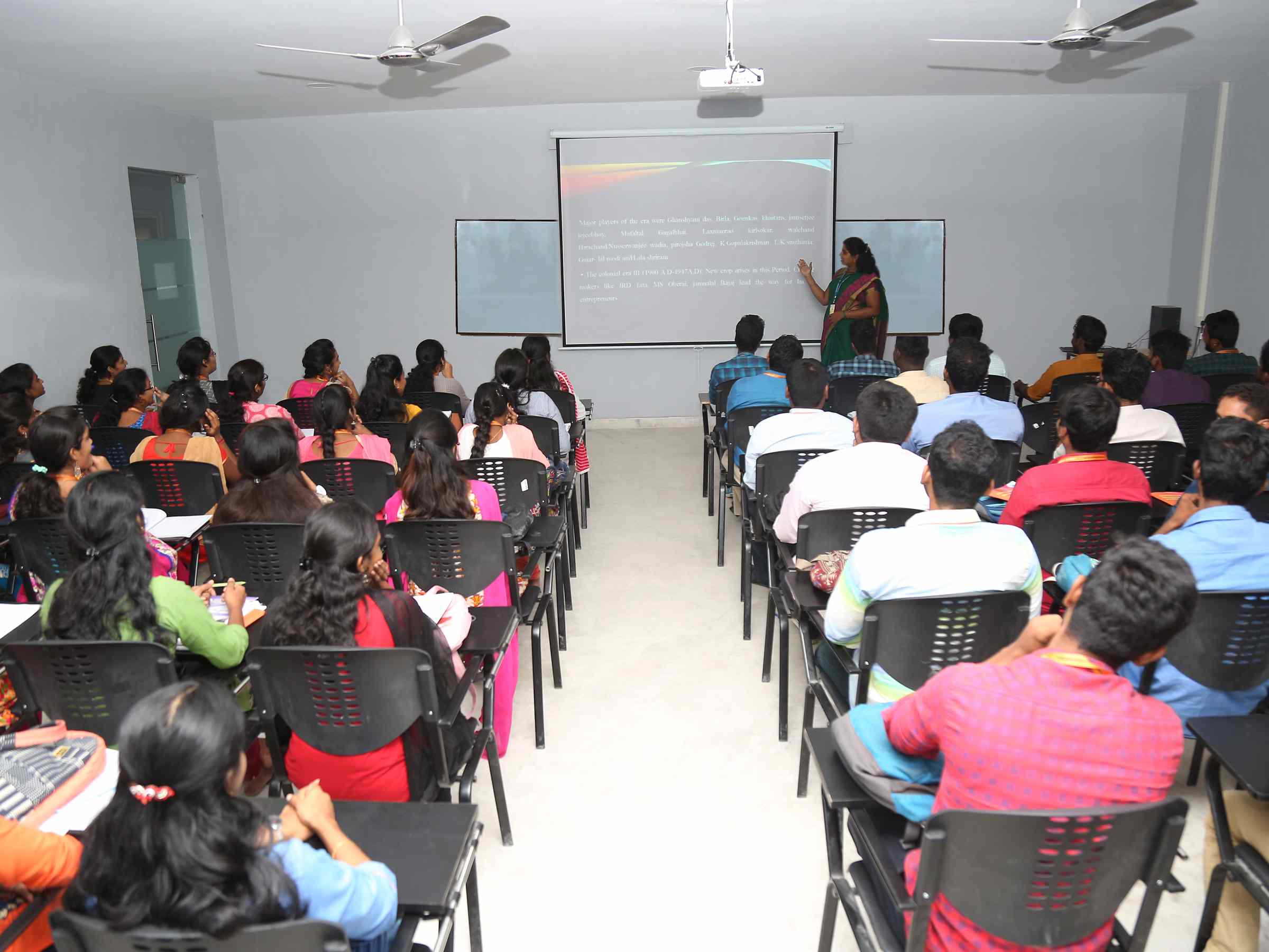 Sathyabama Institute of Science and Technology Classroom
