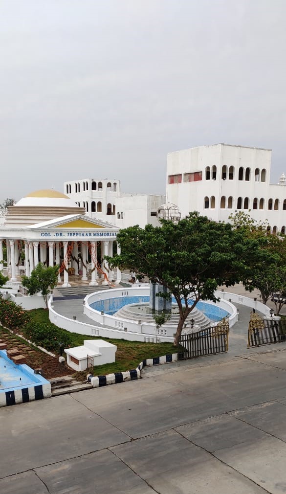 Sathyabama Institute of Science and Technology Campus Building(4)