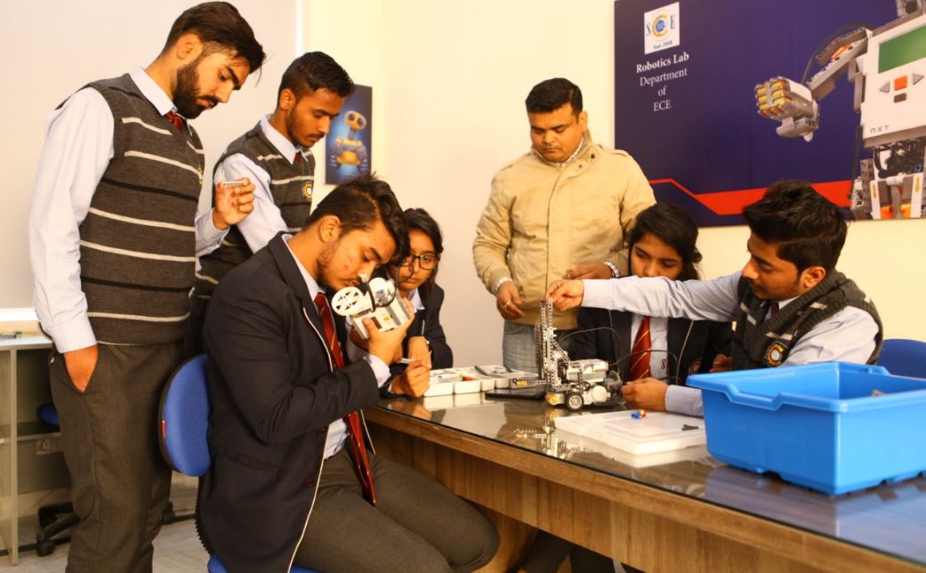 Shivalik College of Engineering Students Work(5)