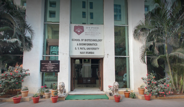 School of Biotechnology and Bioinformatics, D Y Patil Deemed-to-be University Campus Building