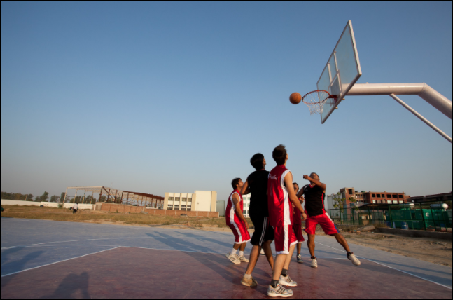 School of Engineering and Technology Sports Facility(2)