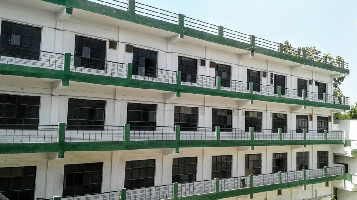 Shambhunath College Allahabad Campus Building