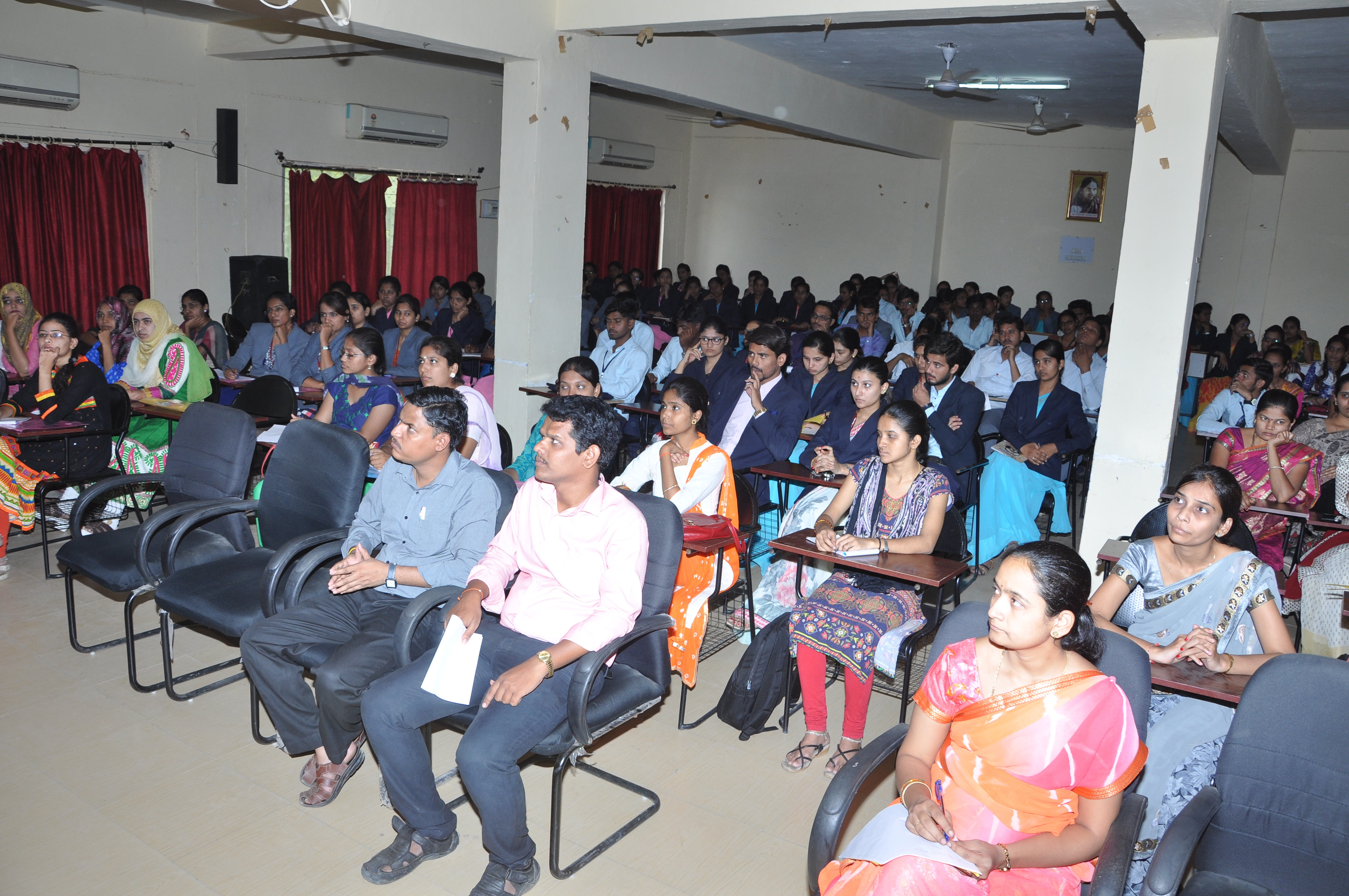 Sharnbasva University Seminar hall(2)