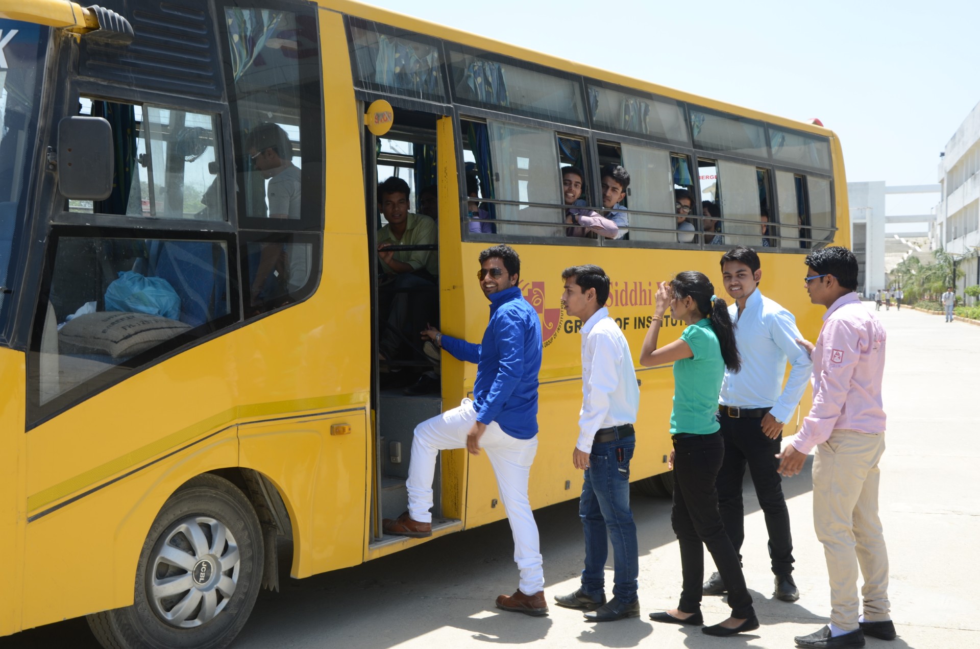 Shri Siddhi Vinayak Group of Institutions Transport Facility(2)