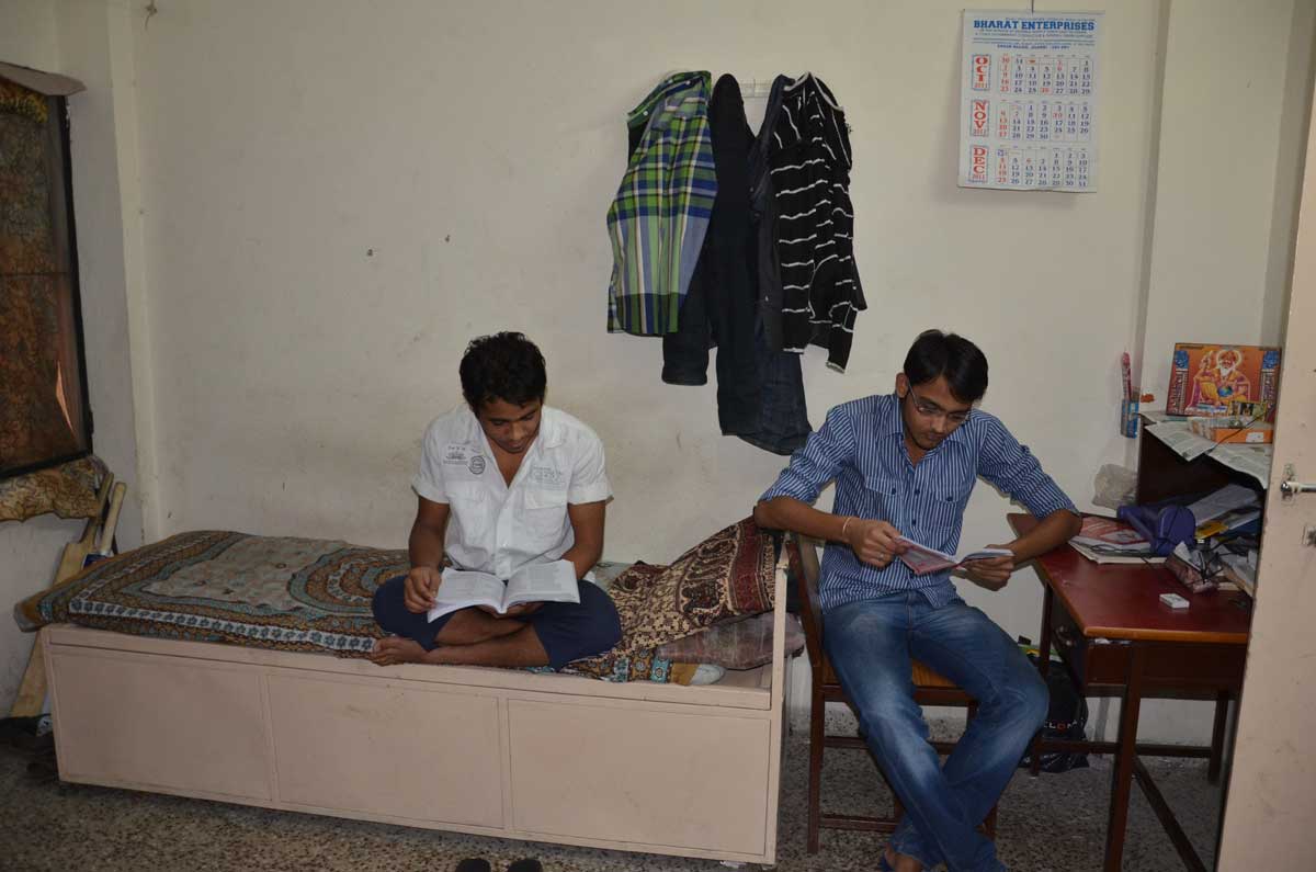 Shri Vaishnav Institute of Management Hostel Room