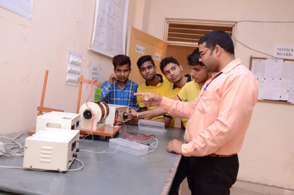 ShriRam Group of Colleges (SRGOC) Labs(6)