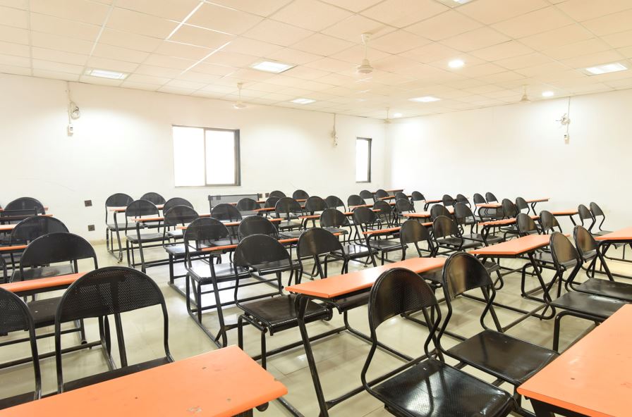 Silver Oak University Classroom(1)