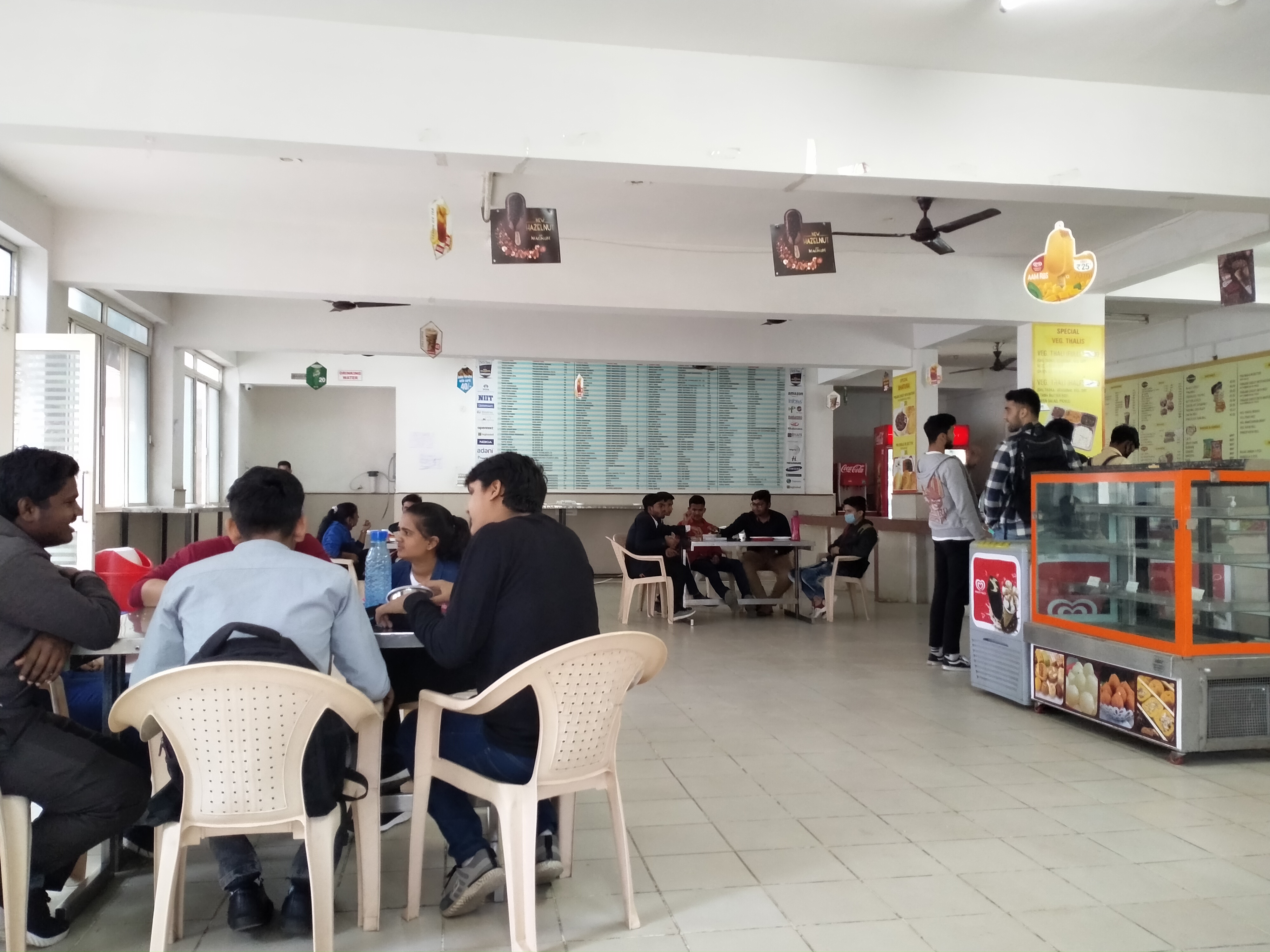 Sagar Institute of Science and Technology (SISTec) Cafeteria / Mess