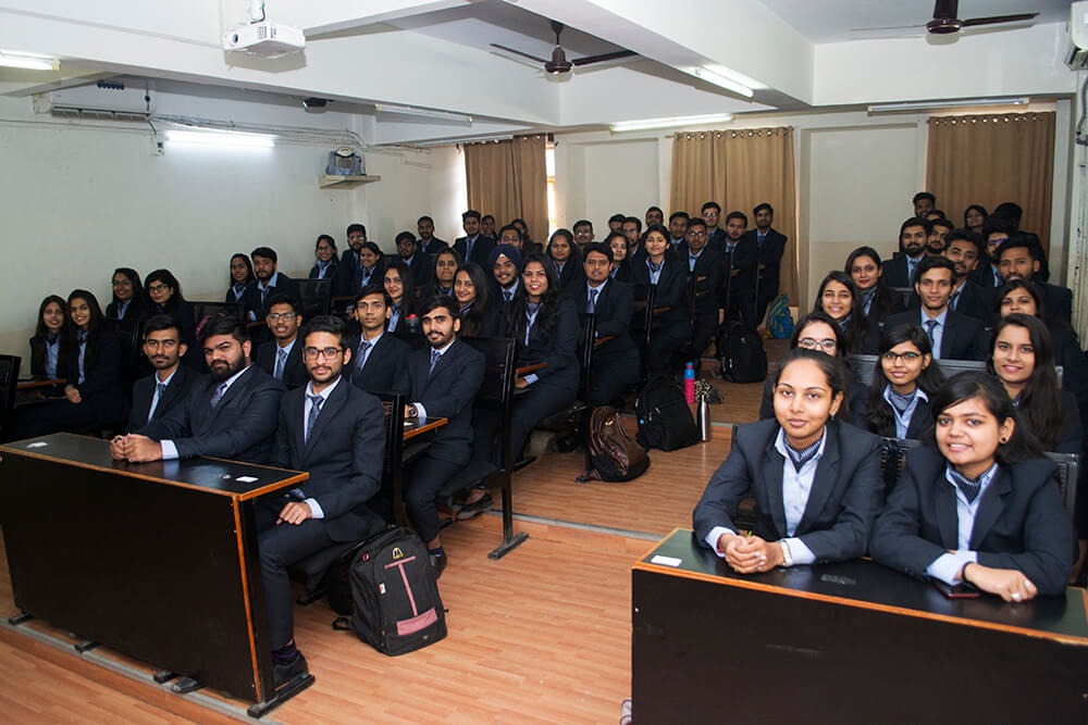 St. Kabir Institute of Professional Studies Classroom(1)