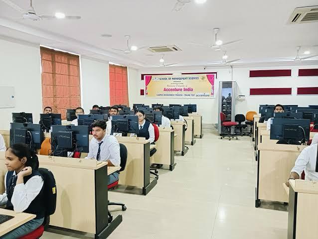 SMS Varanasi Labs(3)