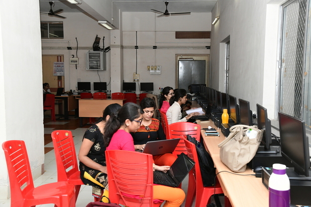 SNDT Mumbai Labs