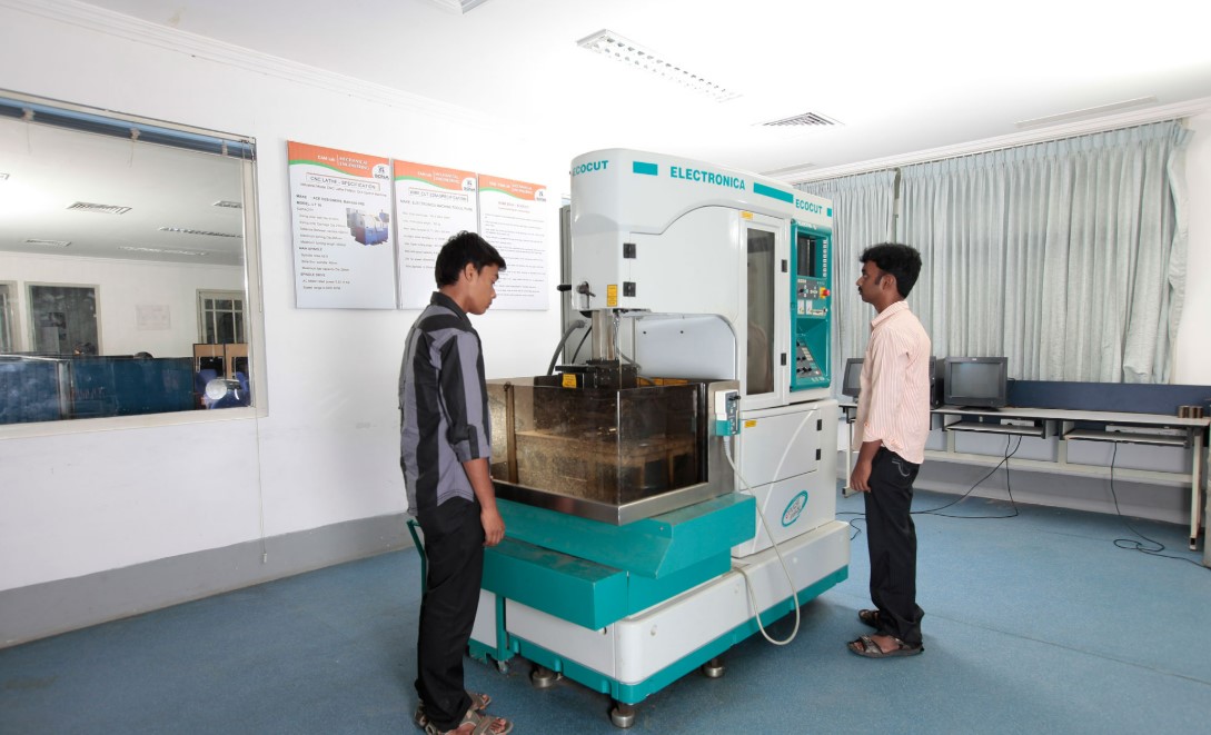 Sona College of Technology Labs(2)