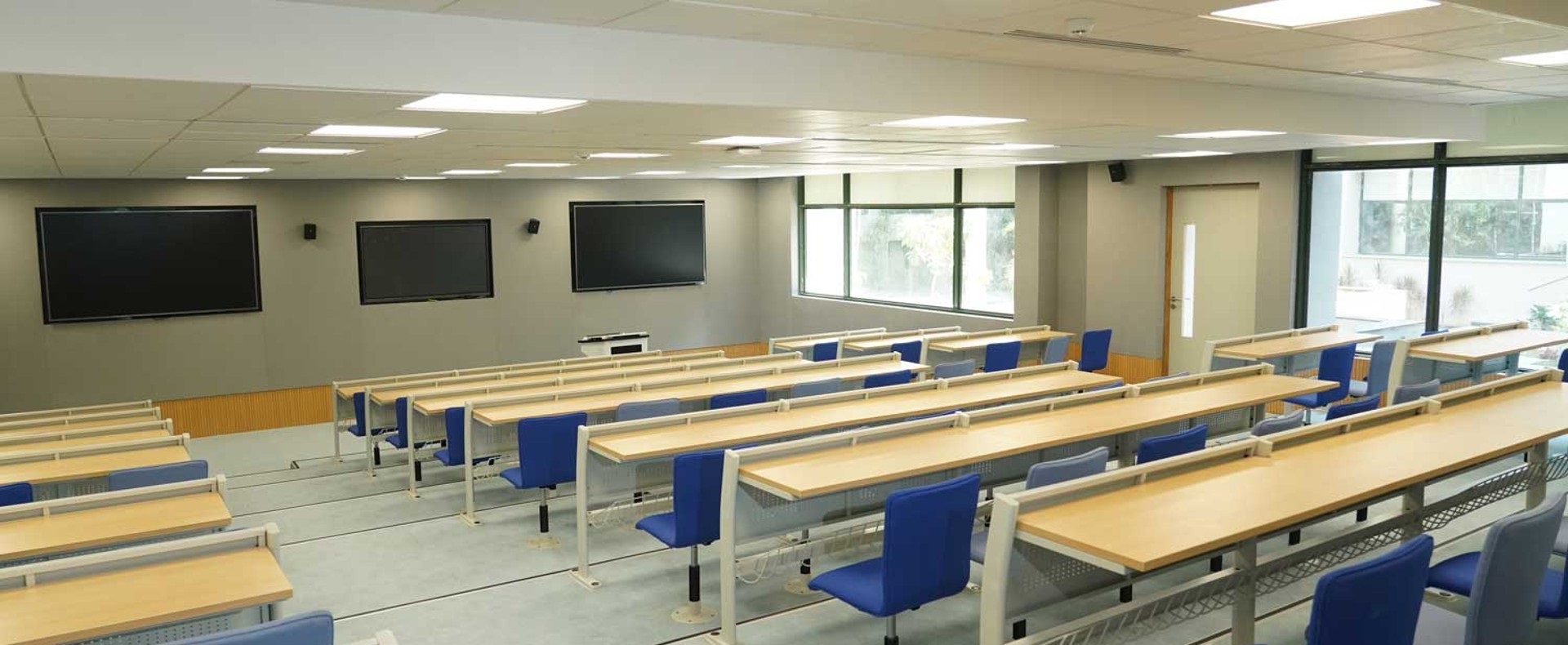Sparsh Global Business School Classroom