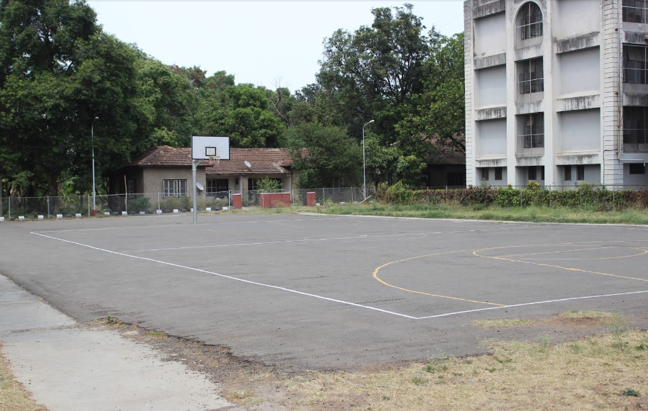 Spicer Adventist University Others(4)