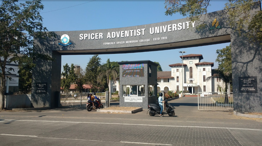 Spicer Adventist University Entrance(2)