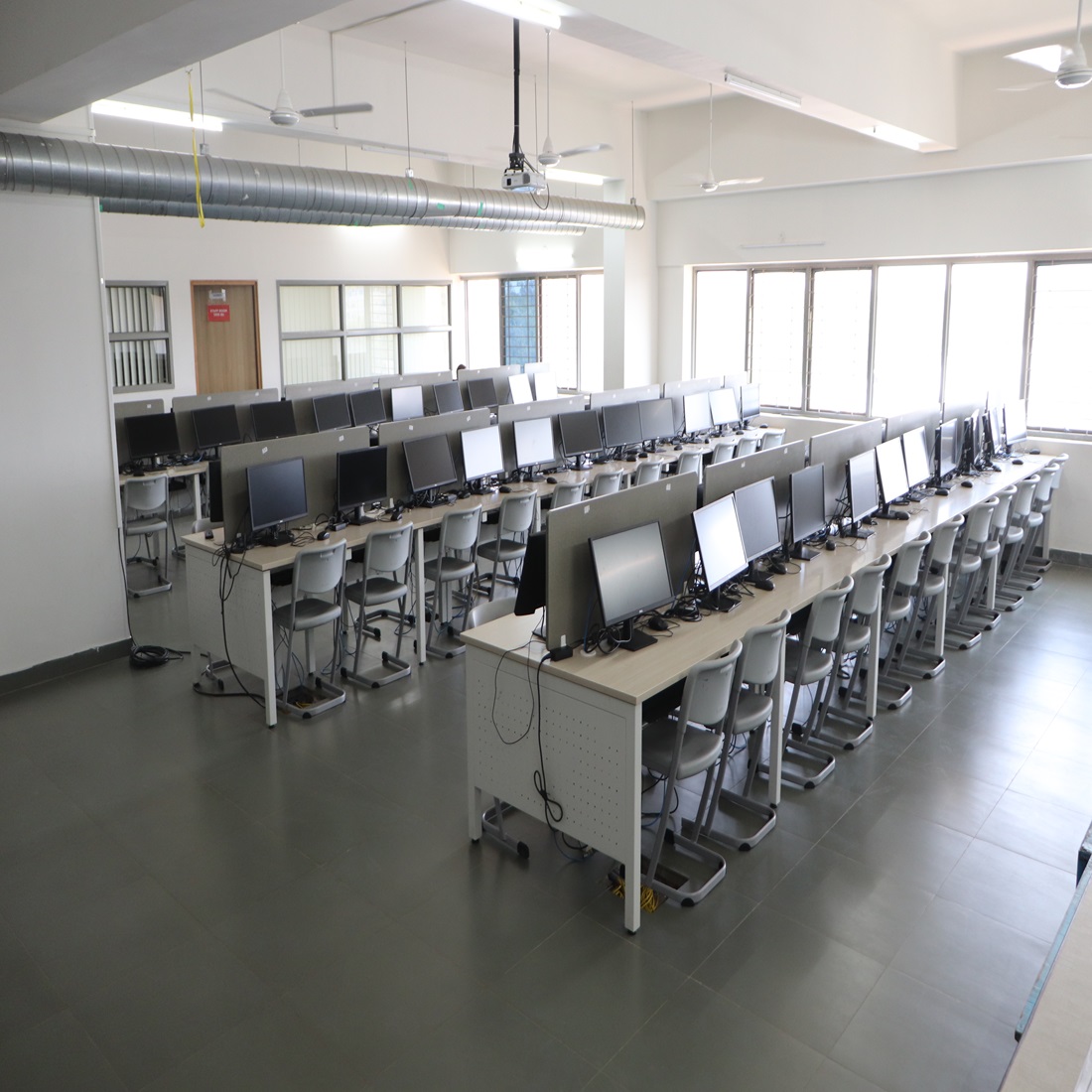 Sreenidhi University Labs(3)