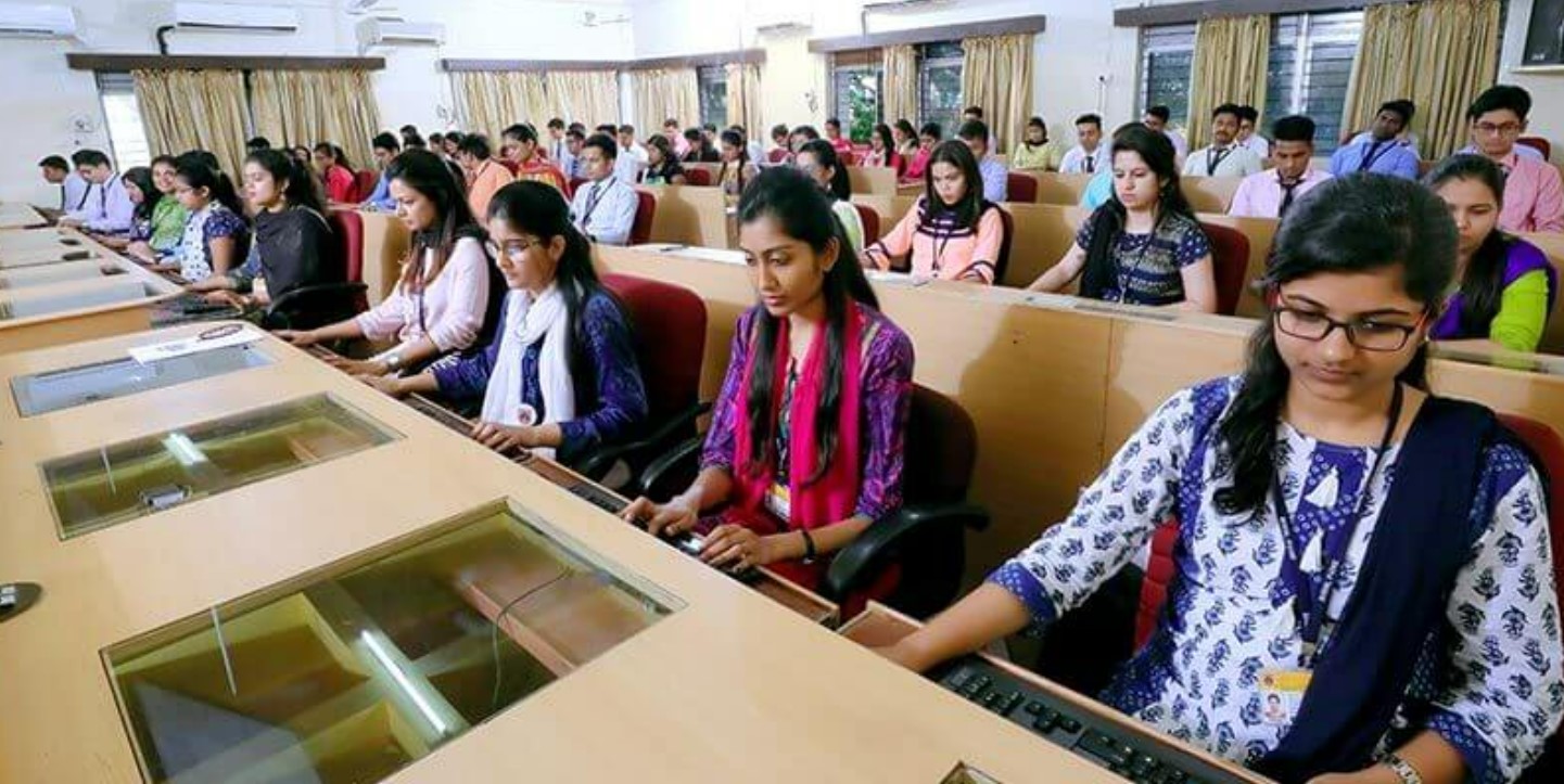 Sri Balaji University Pune Labs