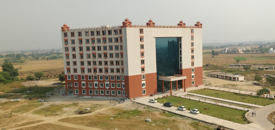 SGGSWU Academic Block