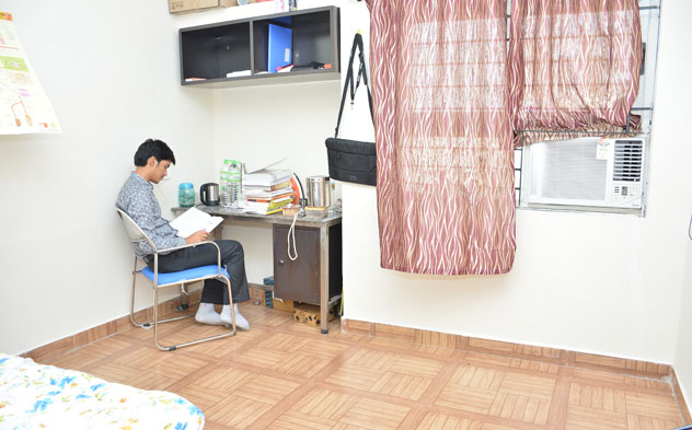 SRIHER Chennai Hostel Room