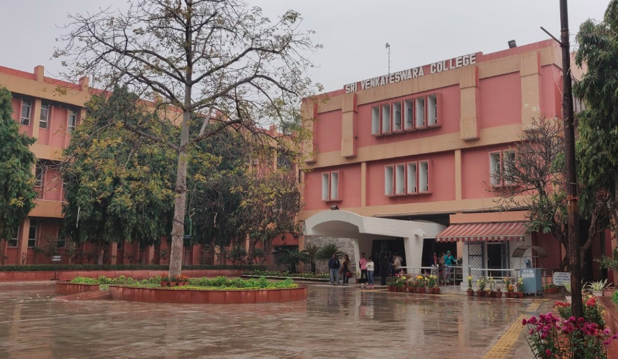 Sri Venkateswara College Main Building