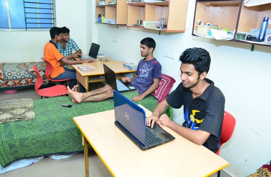Srinivas University Hostel Room