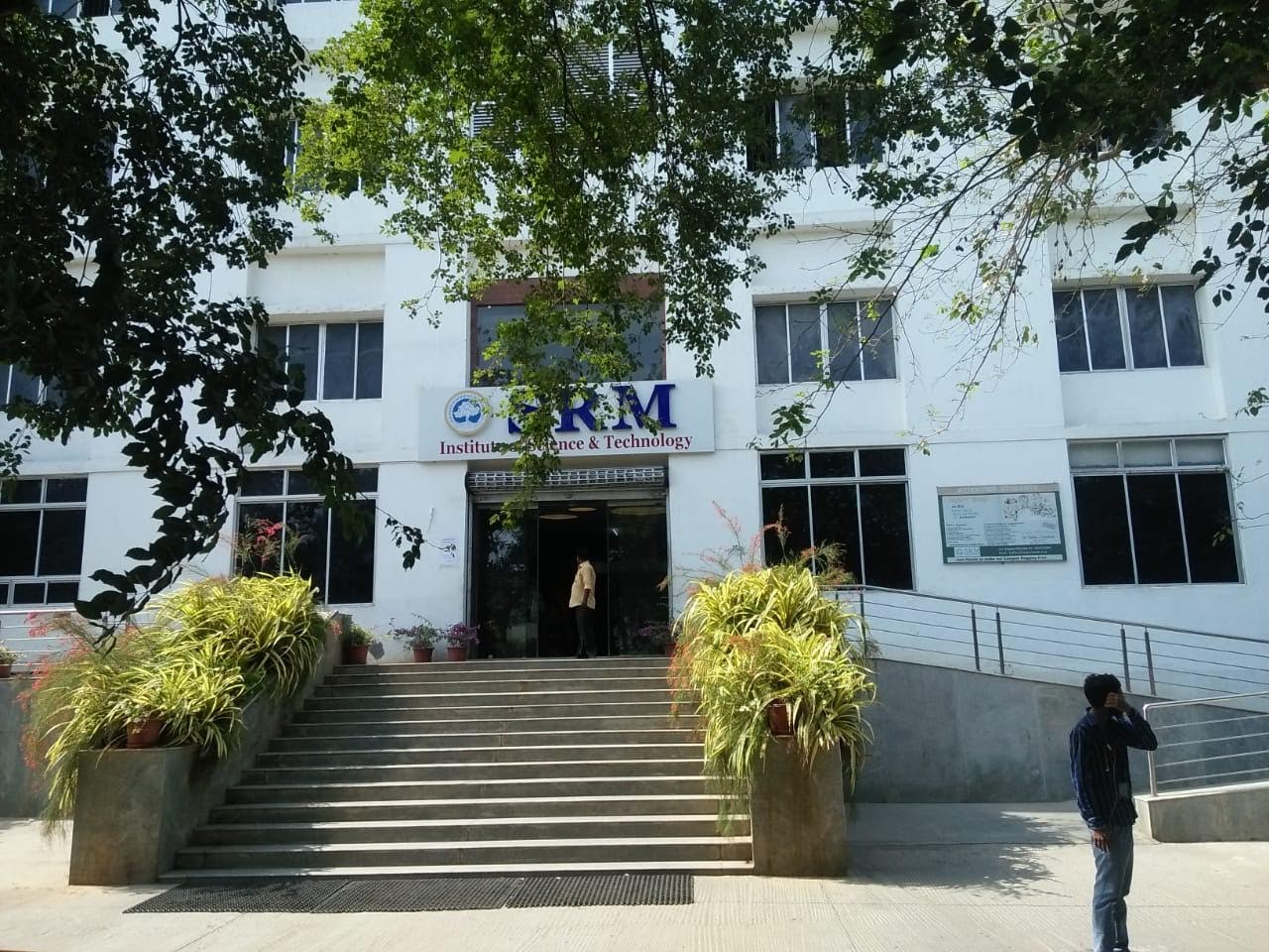 SRM Ramapuram Academic Block
