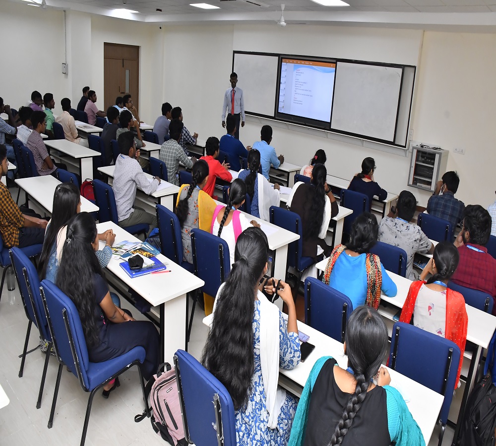 SRM IST Trichy Classroom(2)
