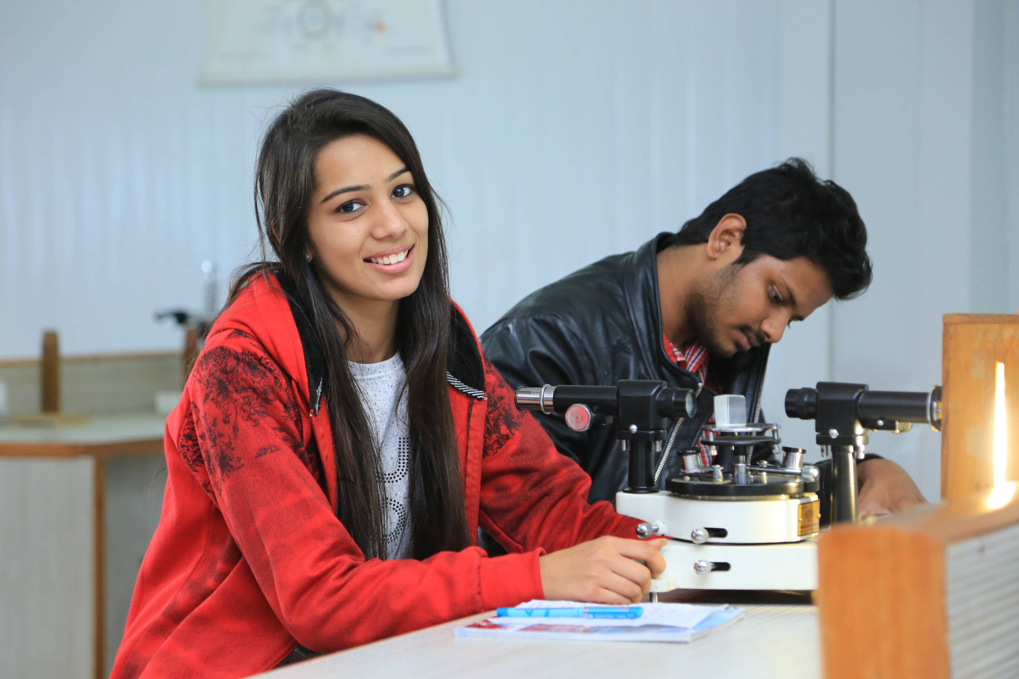 SRM University Sonepat Labs(3)