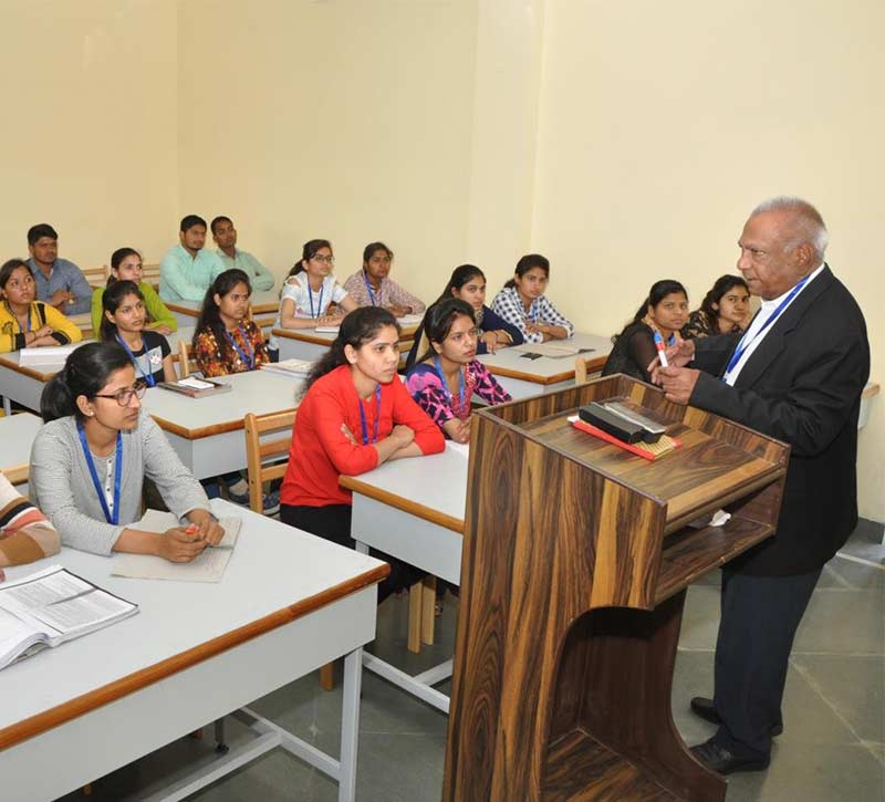 Starex University Classroom