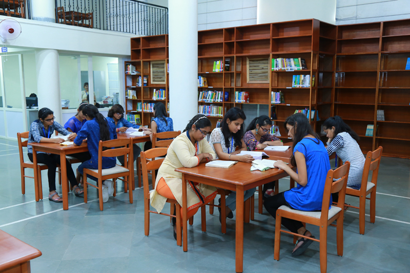 Starex University Library(2)