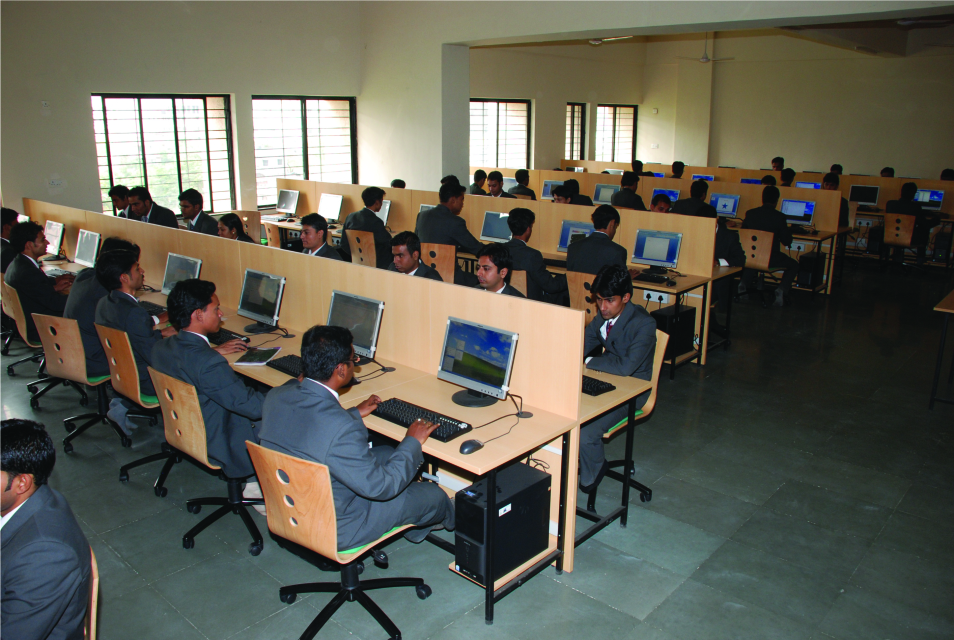 Suryadatta College Labs(1)