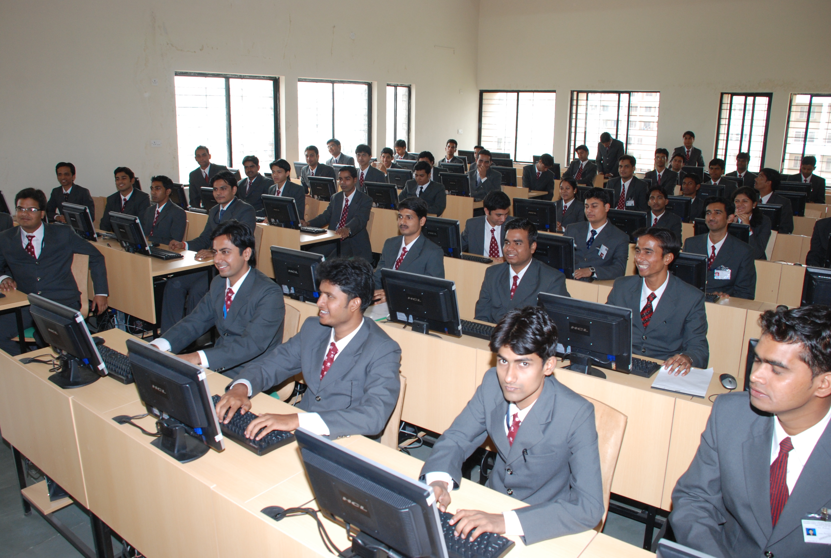 Suryadatta College Labs(2)