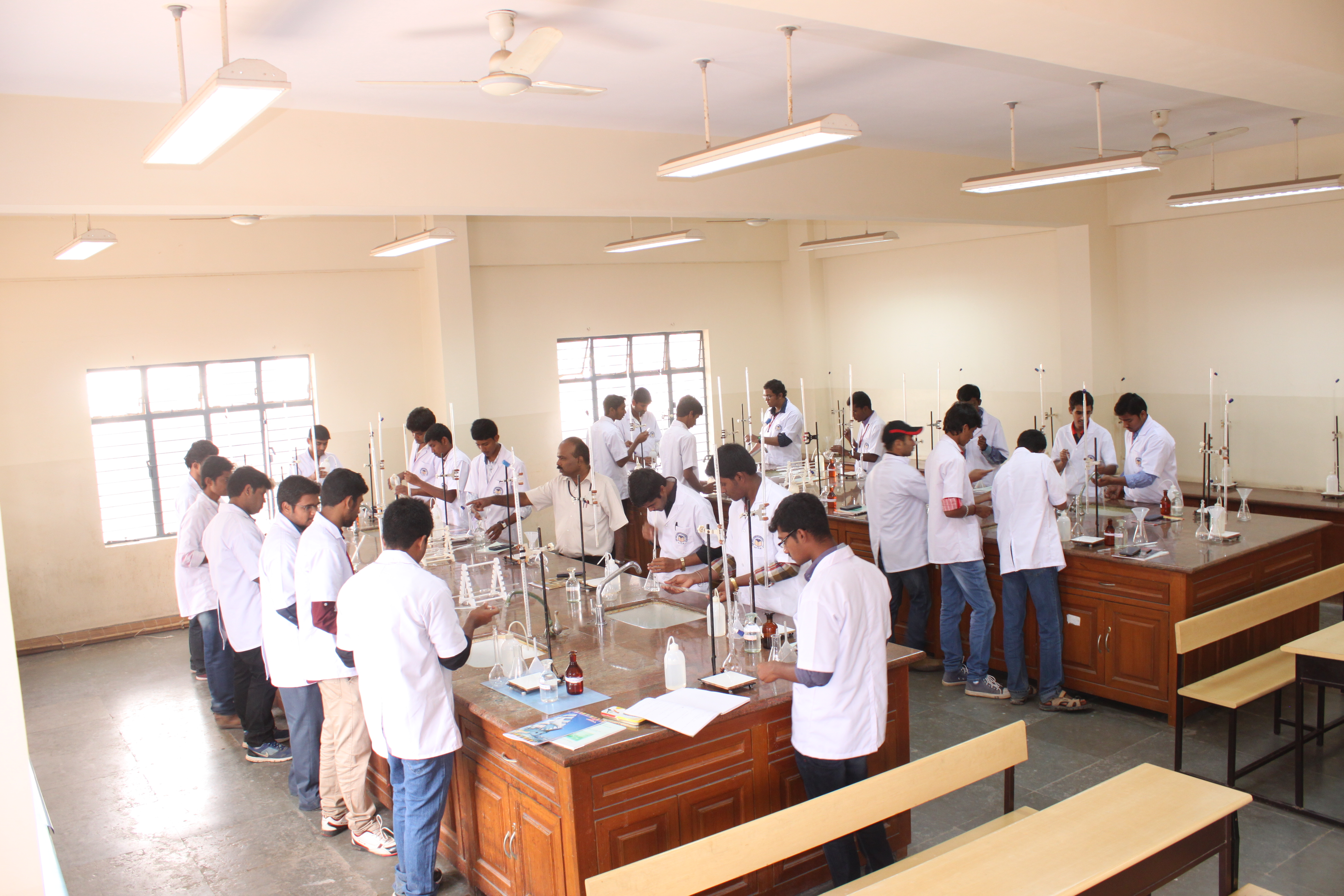 SVCE - Sri Venkateshwara College of Engineering Labs(1)