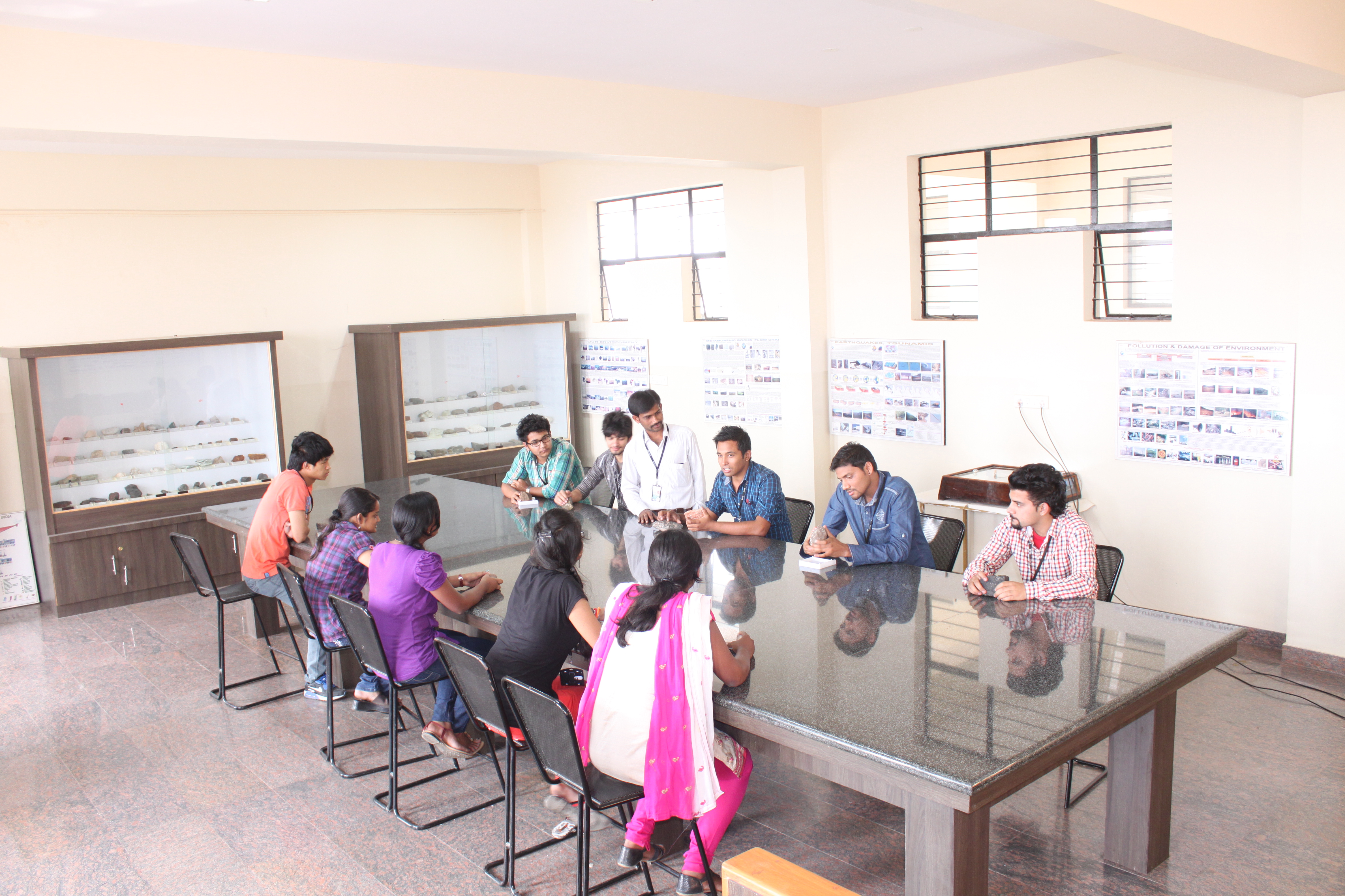 SVCE - Sri Venkateshwara College of Engineering Labs(4)