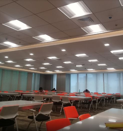 SVKM's Shri Bhagubhai Mafatlal Polytechnic Library