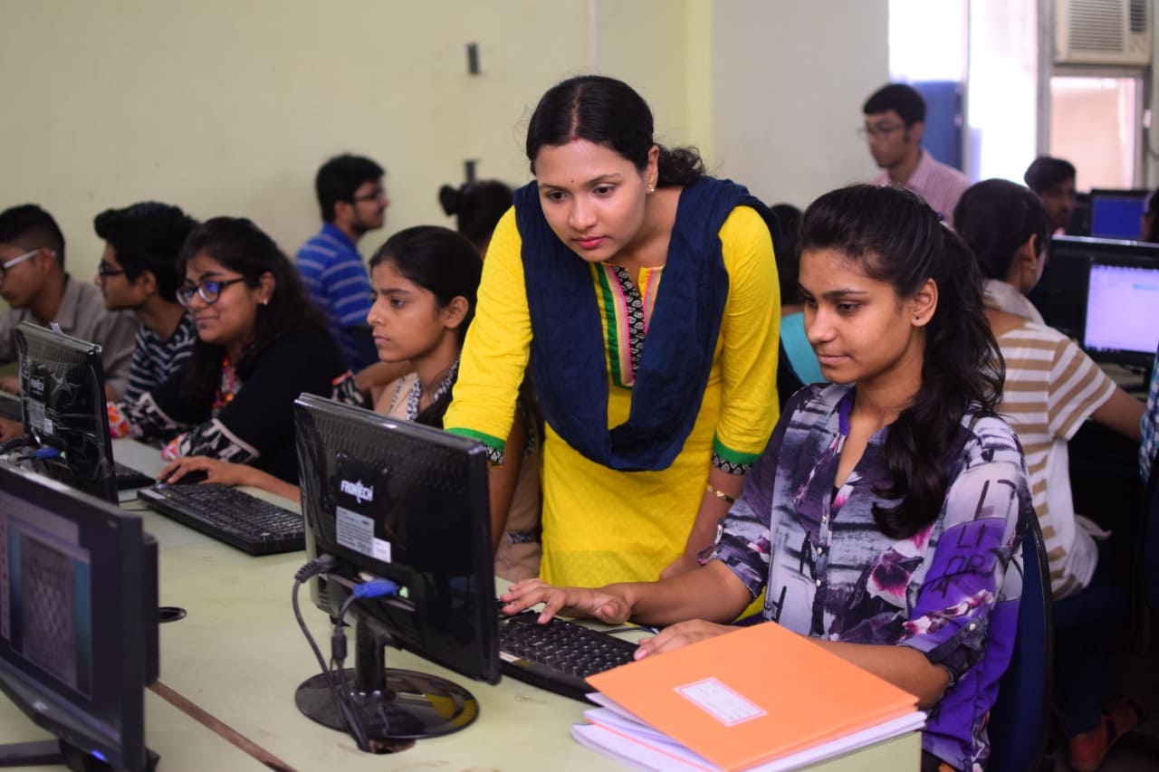 Swami Vivekananda Institute of Science and Technology Labs(2)