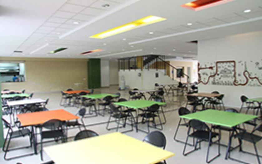 Symbiosis Centre for Management Studies, Bengaluru Cafeteria / Mess
