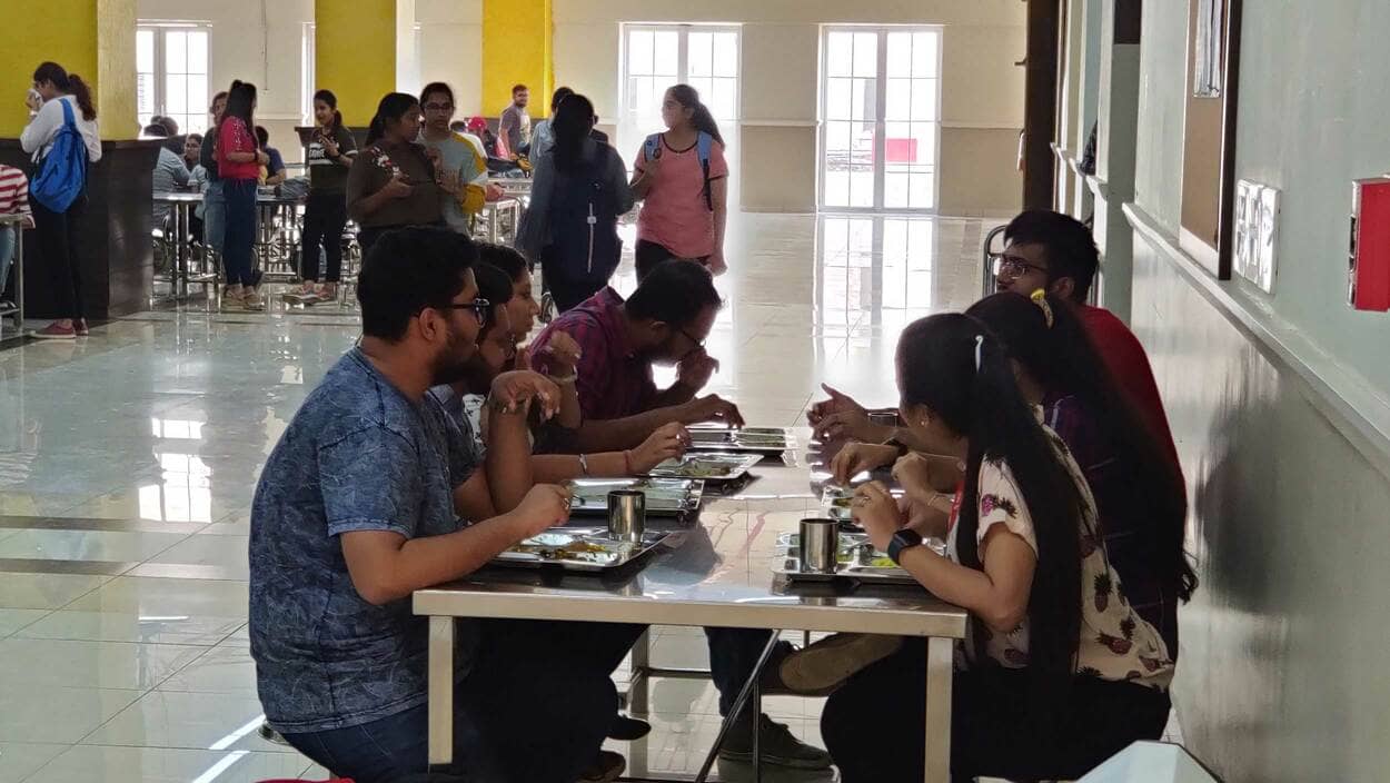 SIBM Nagpur Cafeteria / Mess