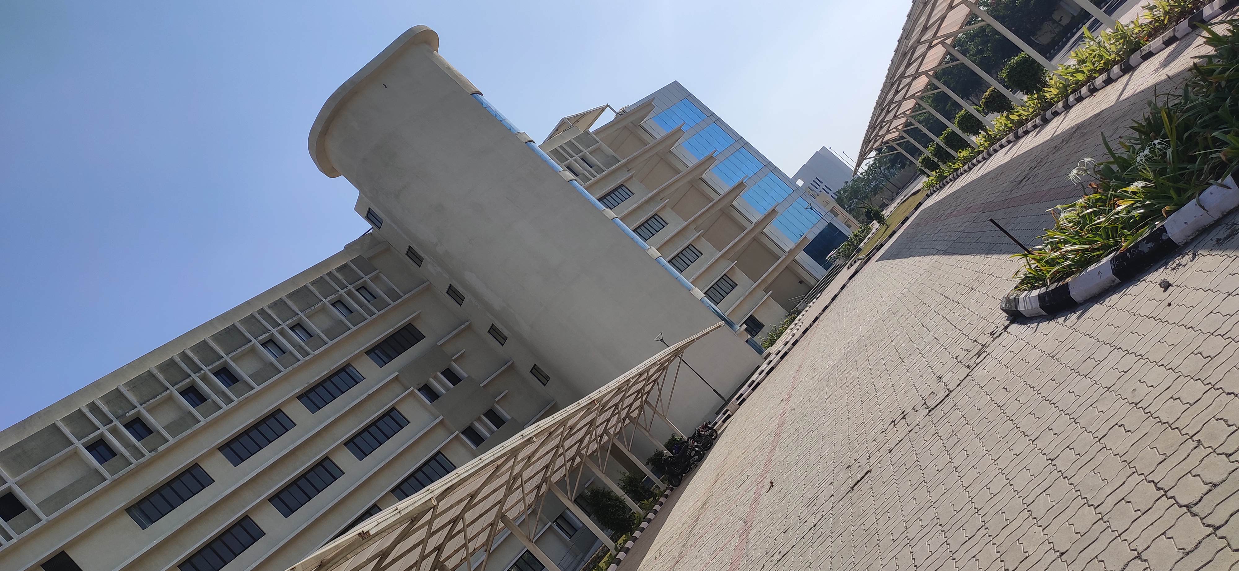 Symbiosis University of Applied Sciences Campus View(3)