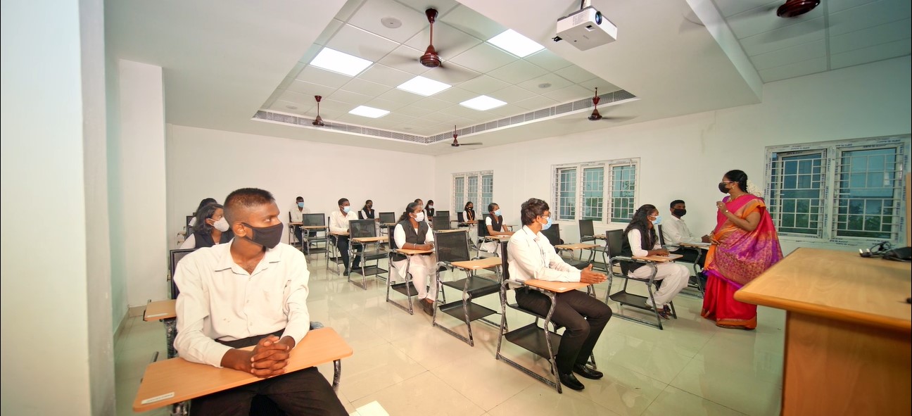 TNDALU Chennai Classroom(1)