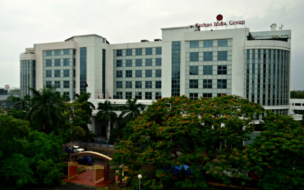 Techno India University Kolkata Campus Building(1)