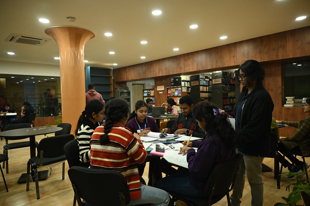 Techno International New Town Library(4)