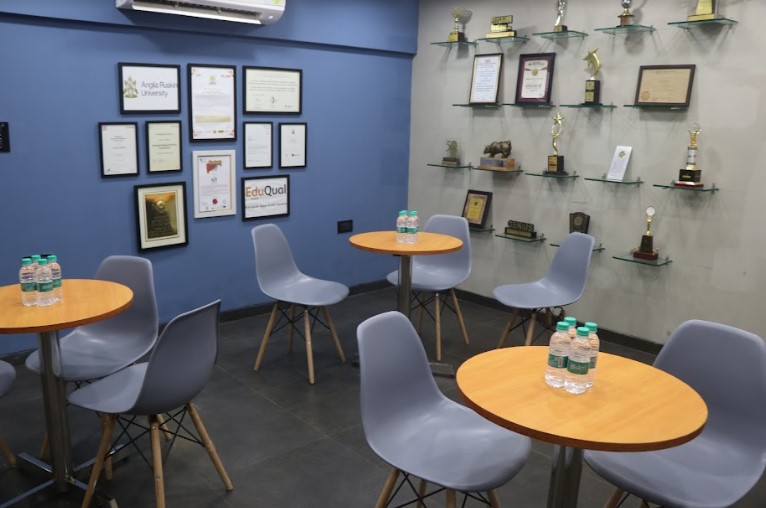 Thadomal Shahani Centre for Management Campus View(1)